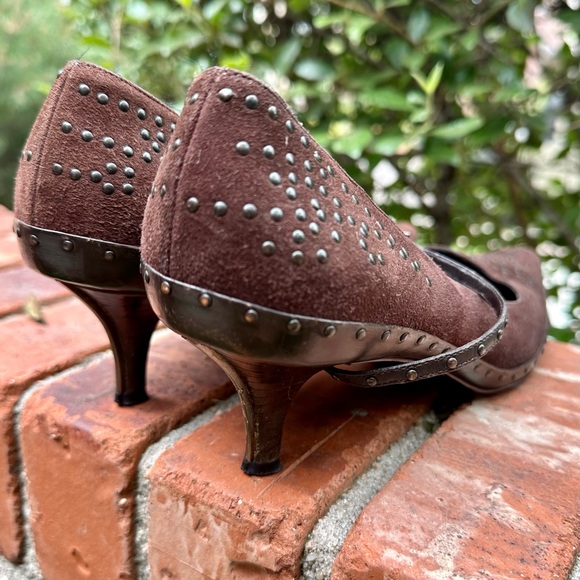 Fendi Suede Studded Kitten Heels - Picture 6 of 15